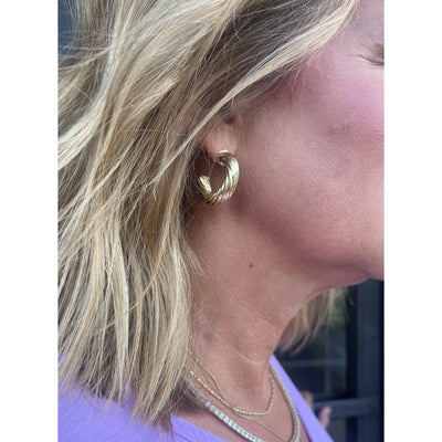 gold earrings